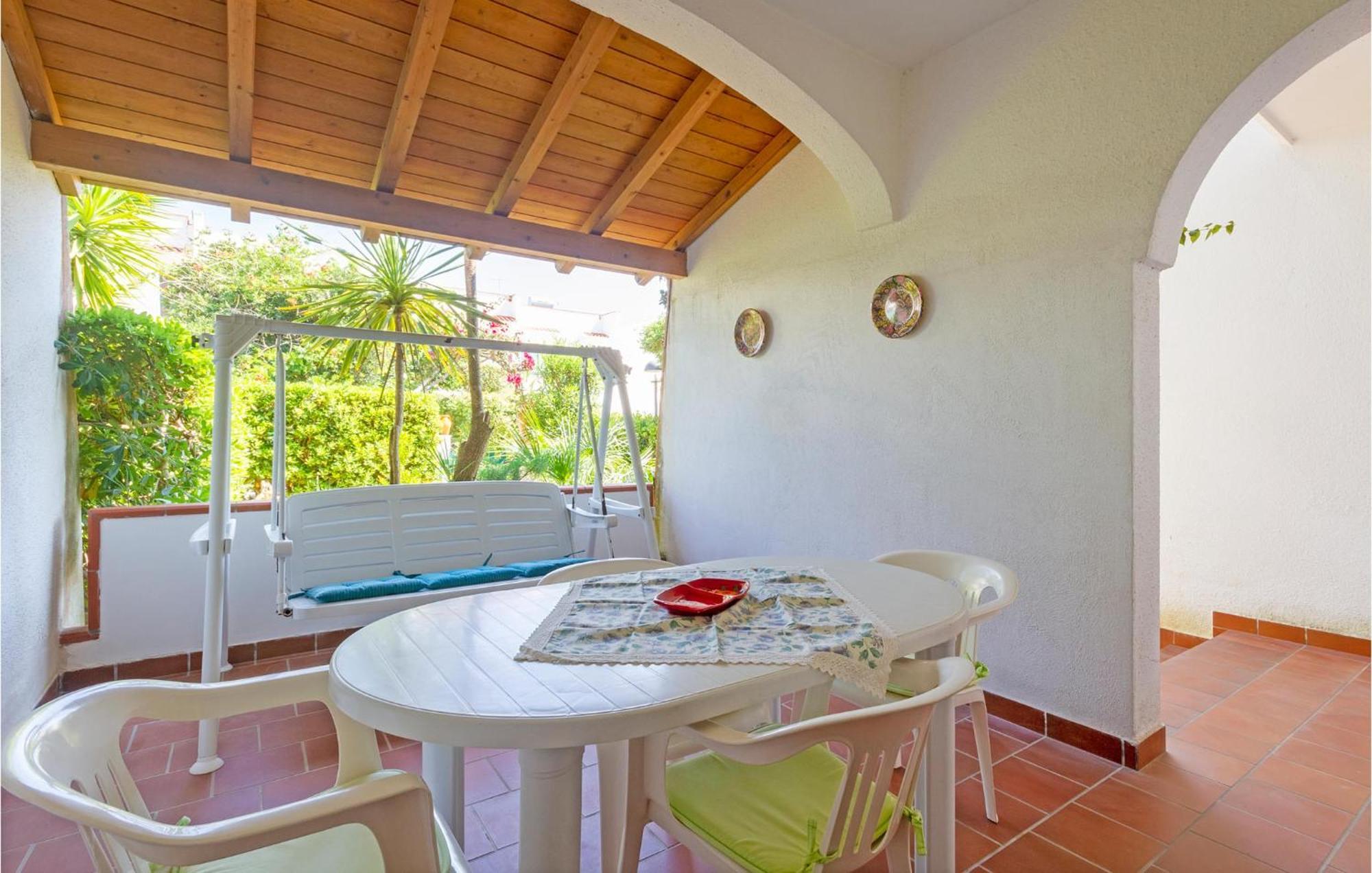 Awesome Home In Manduria With Kitchen المظهر الخارجي الصورة